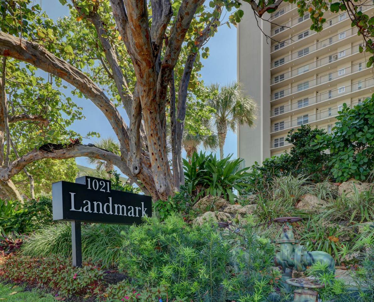 1021 Hillsboro Mile - Photo 1