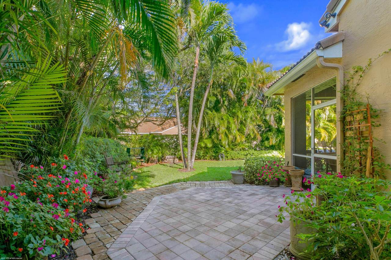 4667 Carlton Golf Drive - Photo 1