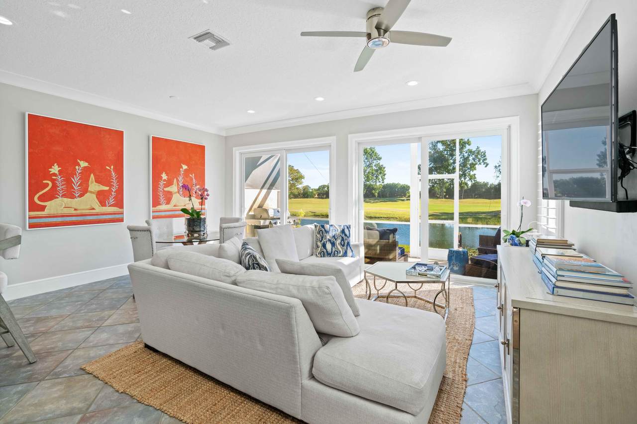 306 Resort Lane - Photo 1