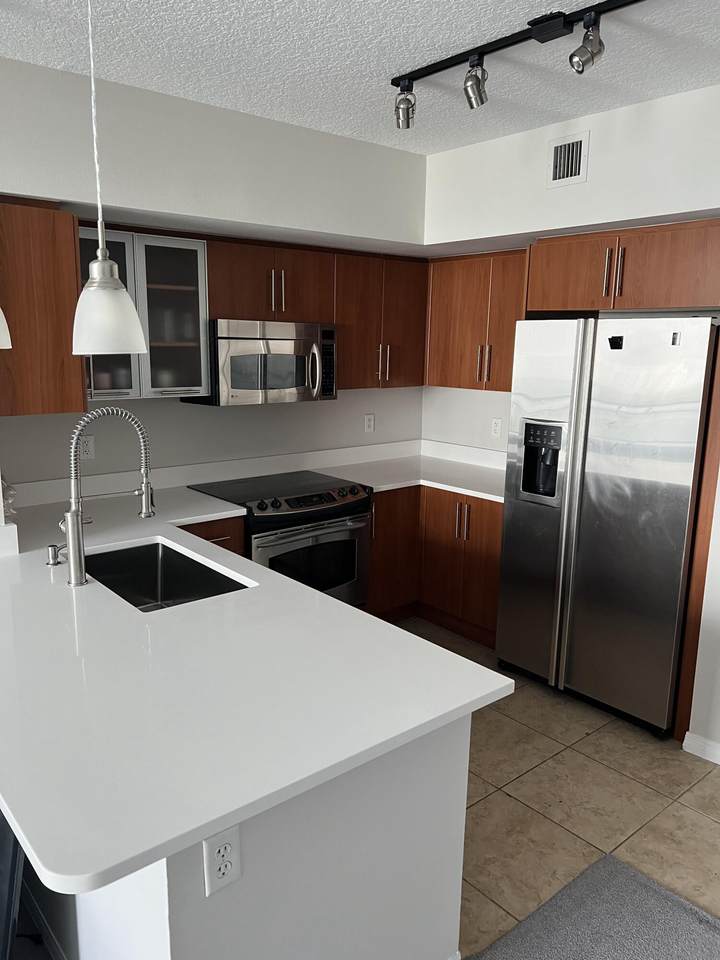 600 Dixie Highway - Photo 1