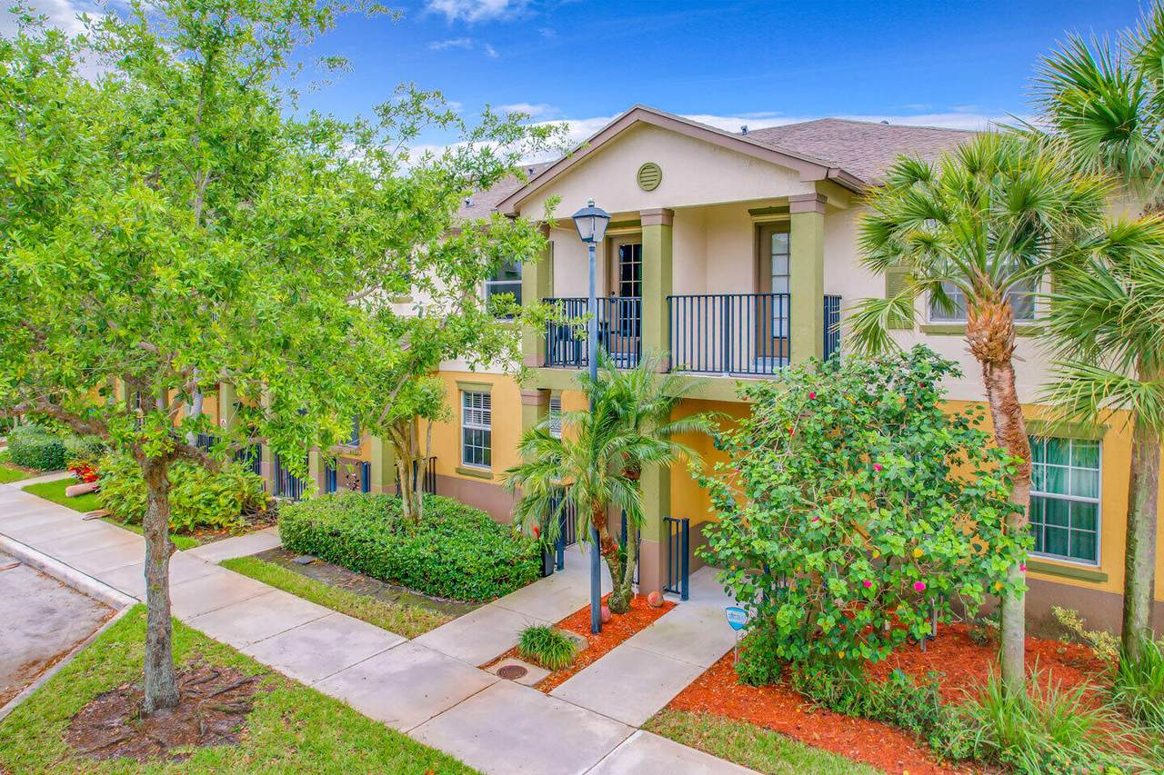2182 Fern Park Drive - Photo 1