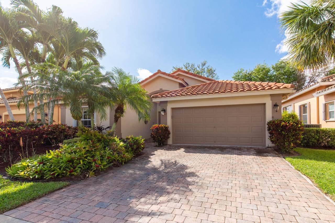 7706 Trapani Lane - Photo 1