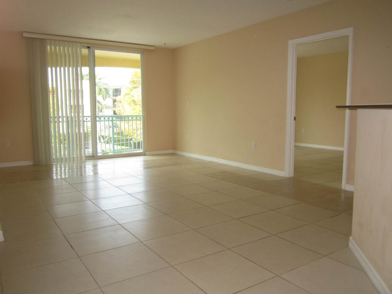 201 Golden Isles Drive - Photo 1