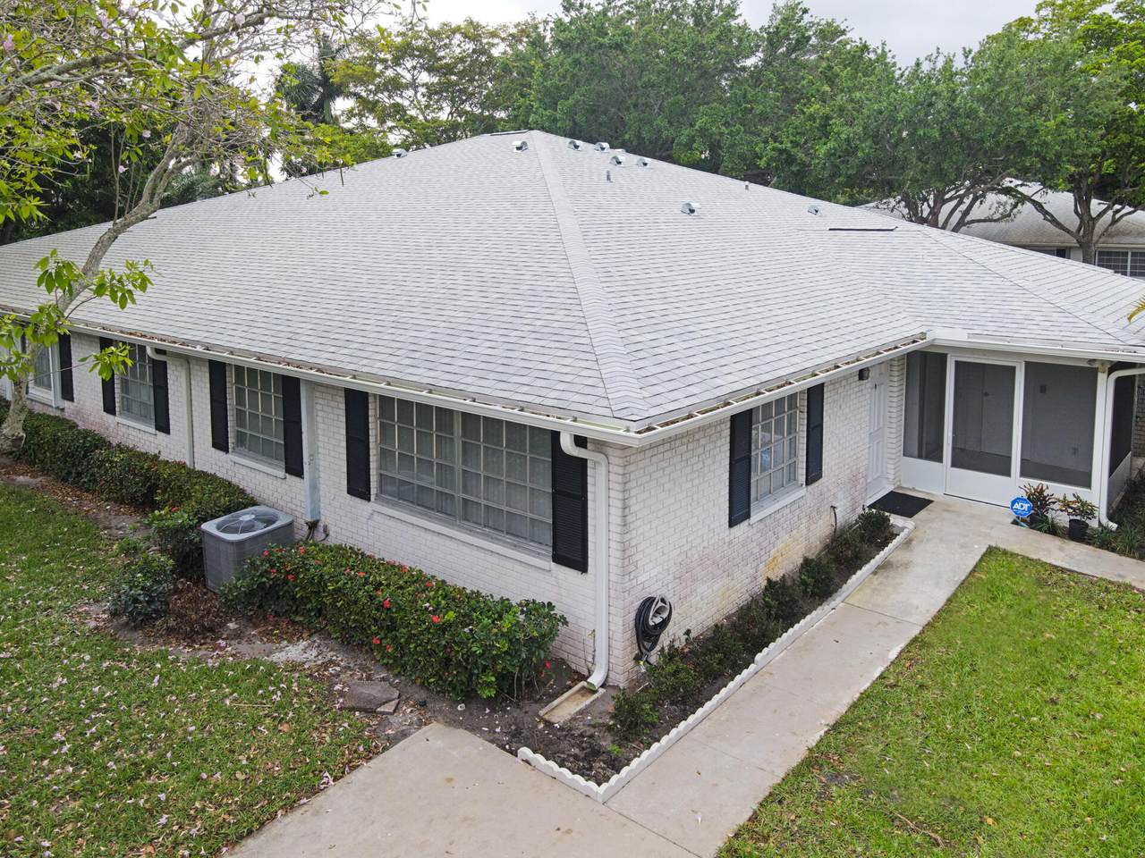10163 45 Trail - Photo 1