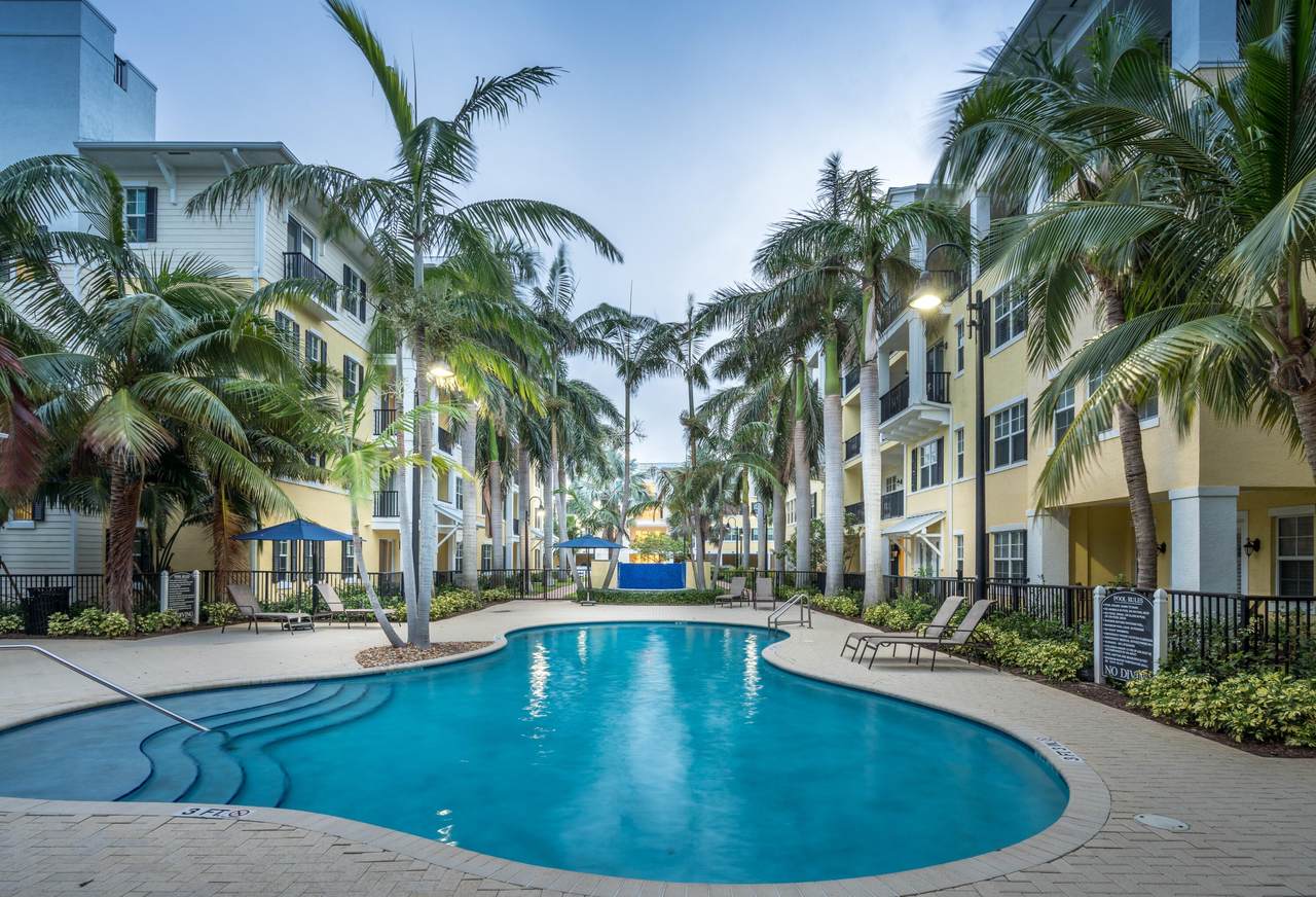 225 Latitude Circle - Photo 1
