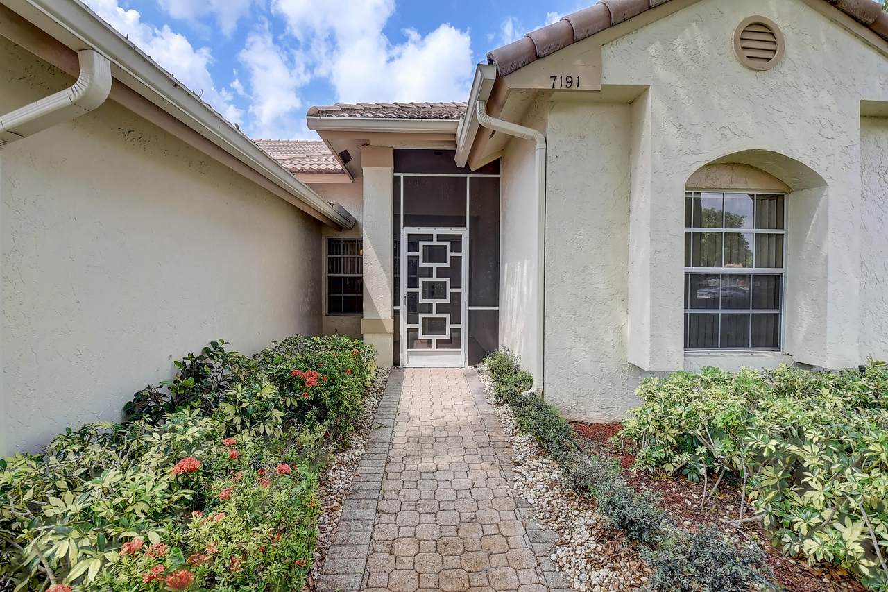 7191 Ashford Lane - Photo 1