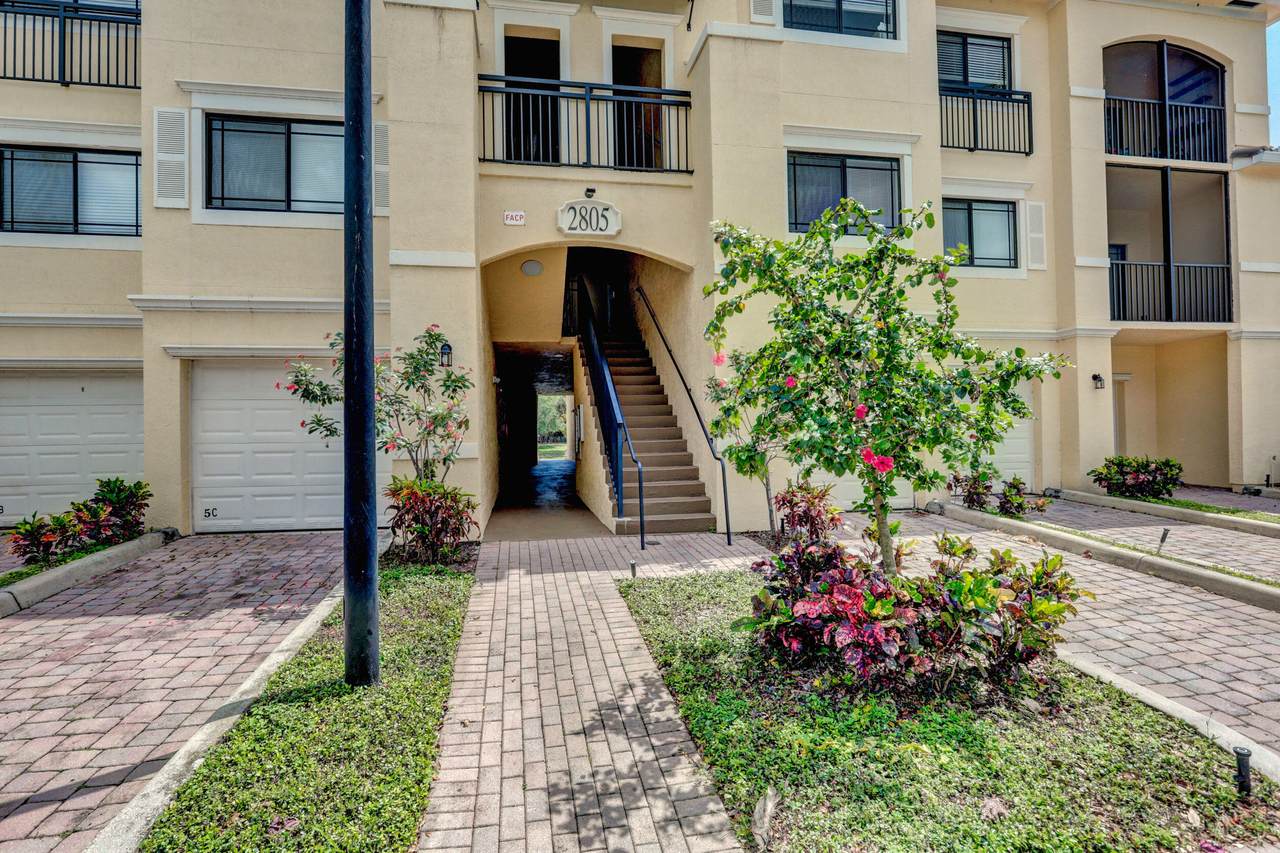 2805 Veronia Drive - Photo 1
