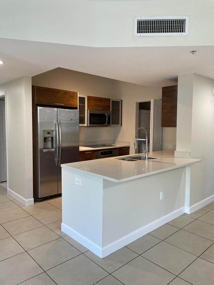 480 Hibiscus Street - Photo 1