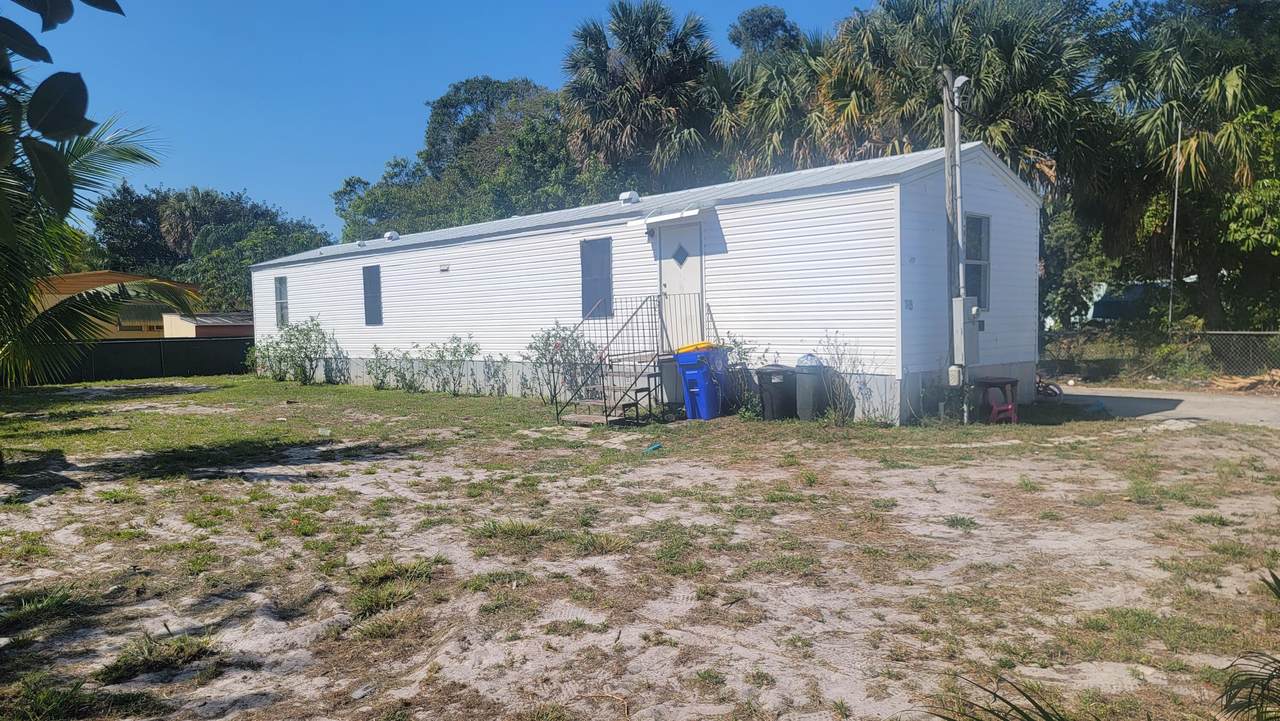 346 San Jose Street - Photo 1