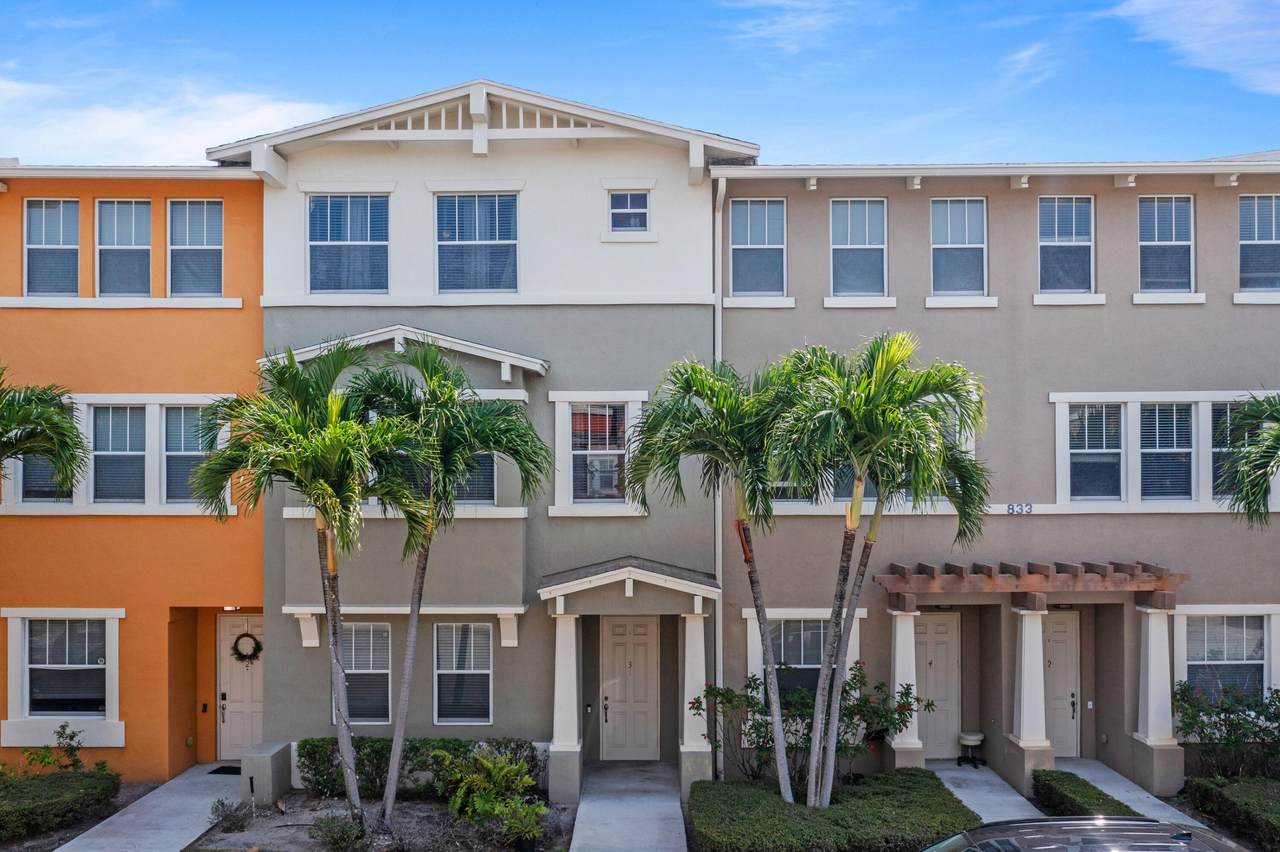 833 Millbrae Court - Photo 1