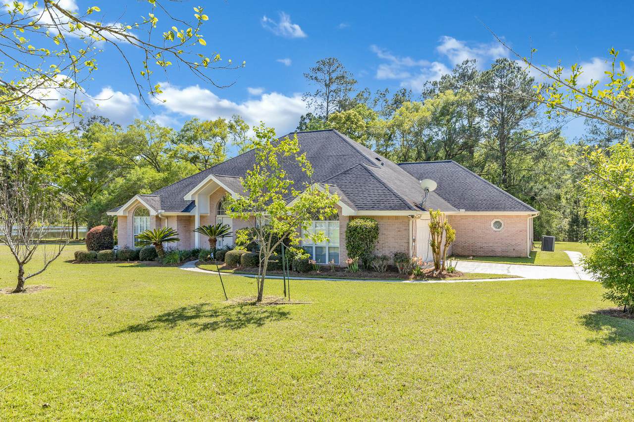 8009 Tennyson Drive - Photo 1