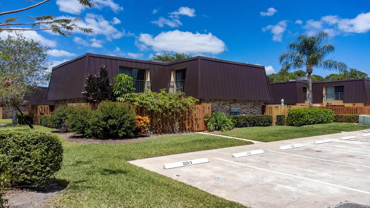 5792 Windsong Lane - Photo 1
