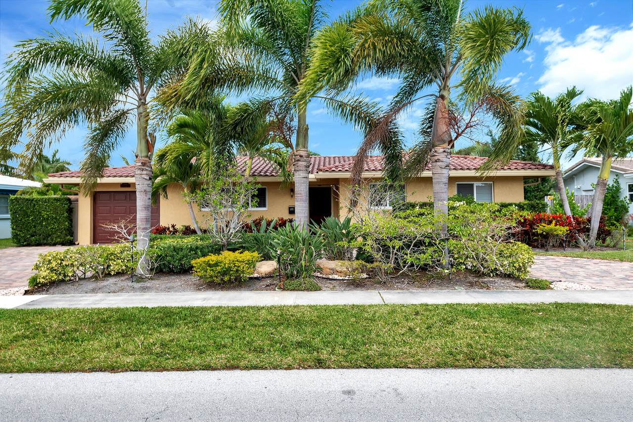 1005 13th Street - Photo 1