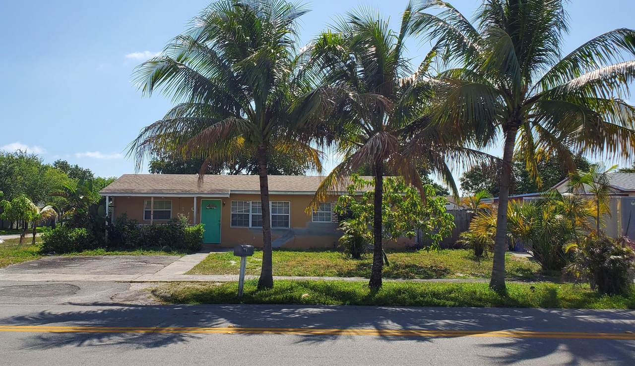 1030 8 Avenue - Photo 1