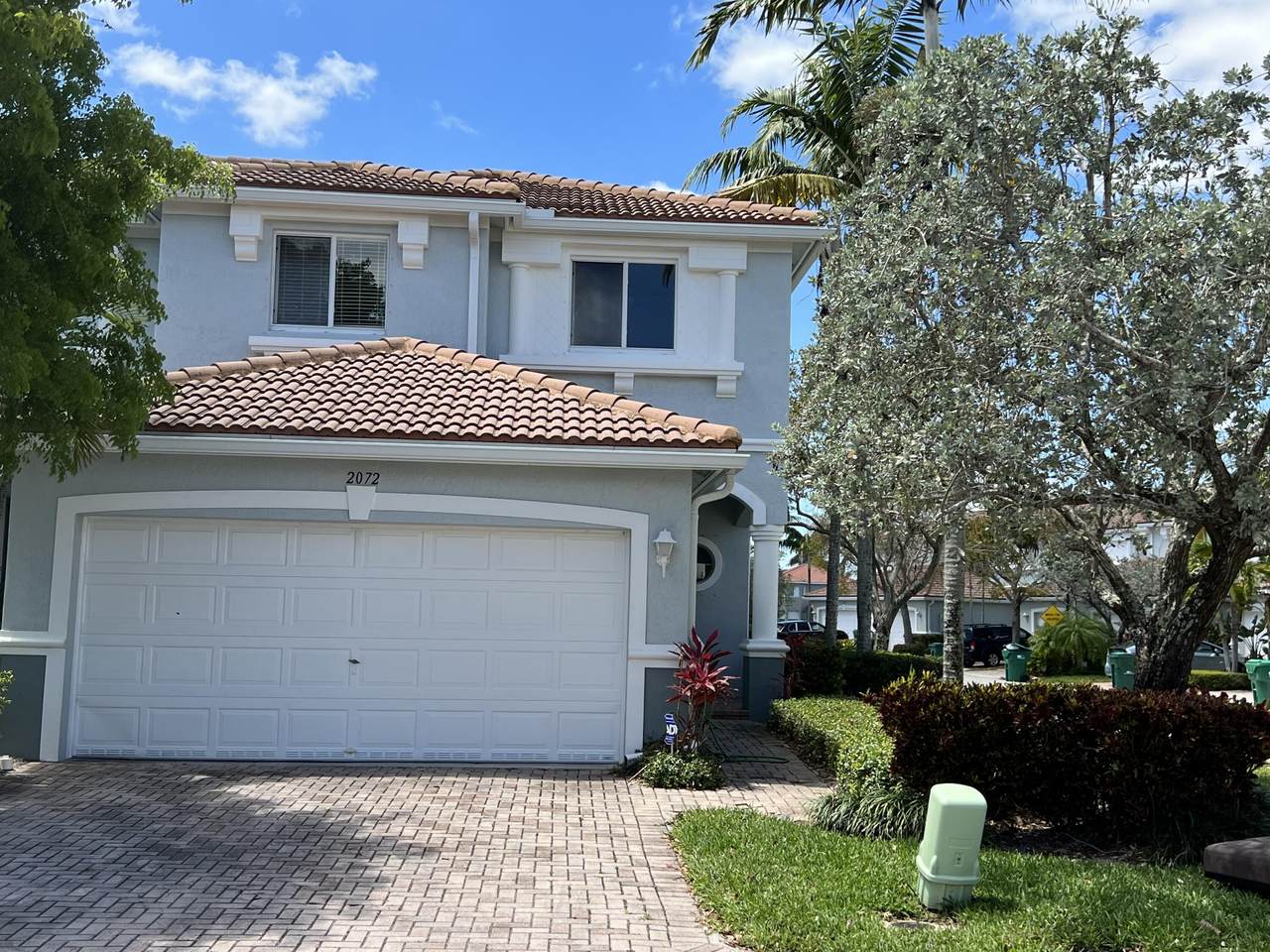 2072 Oakhurst Way - Photo 1