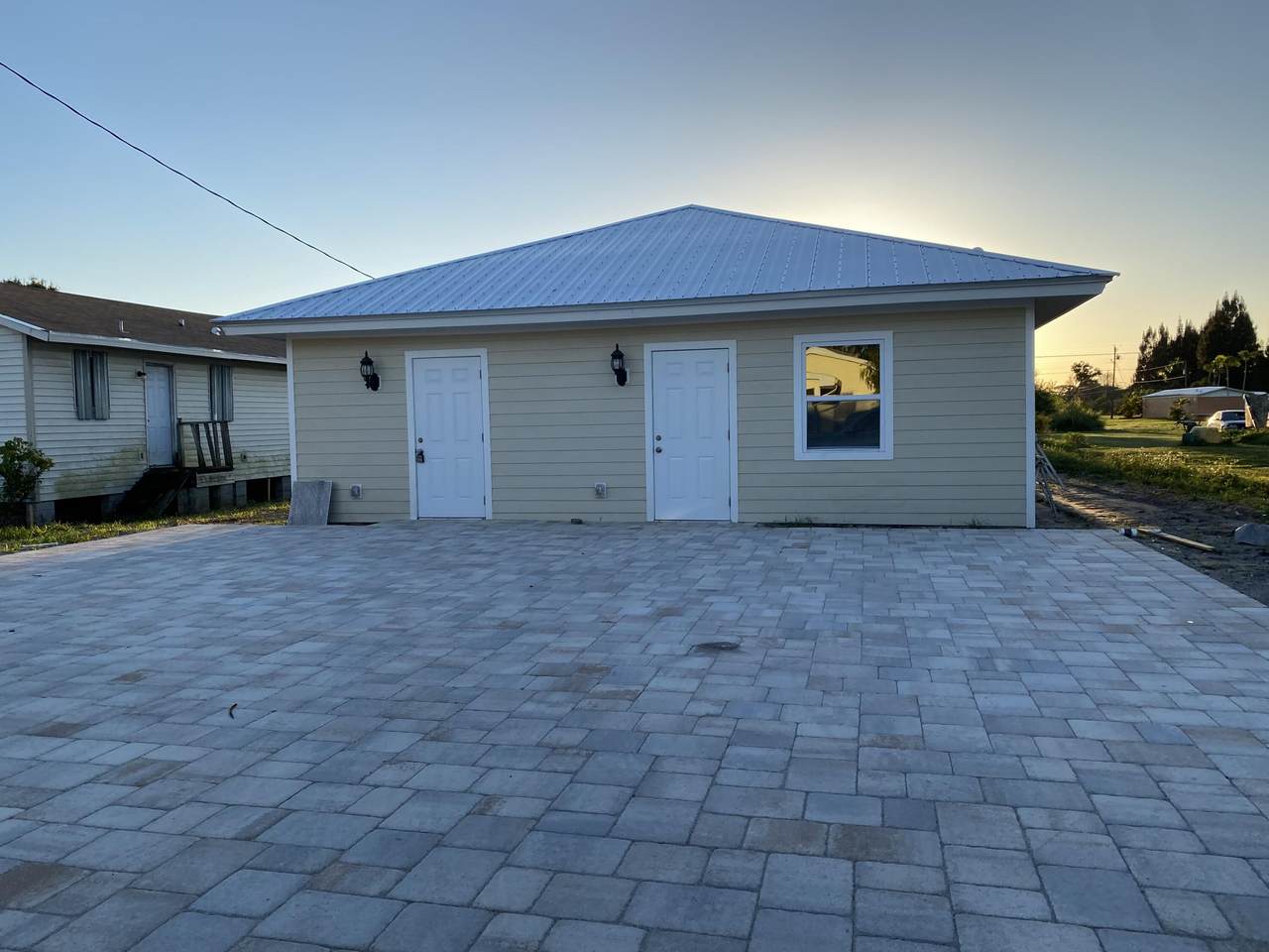 14616 169th Drive - Photo 1