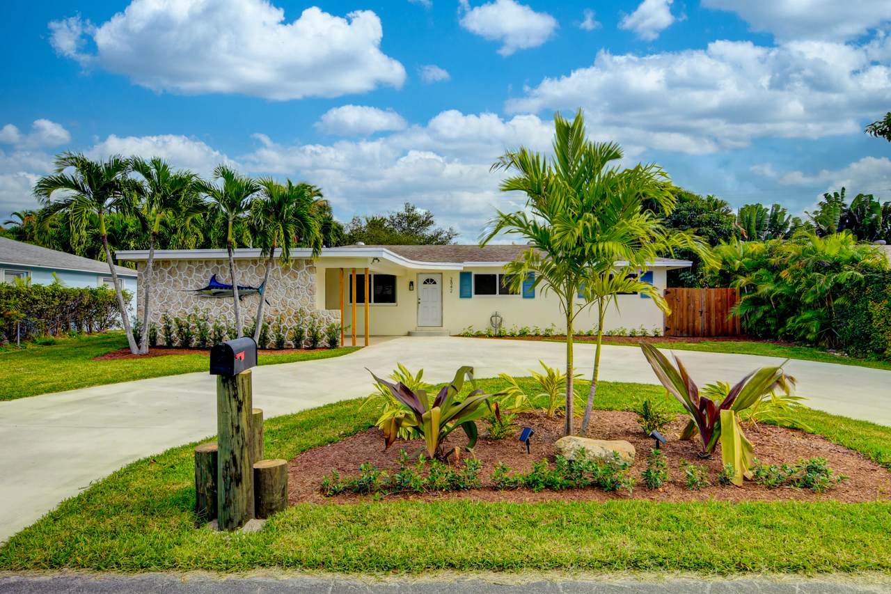 2842 6th Street - Photo 1