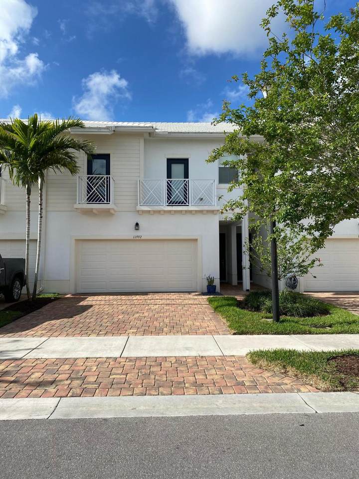 11992 Cypress Key Way - Photo 1