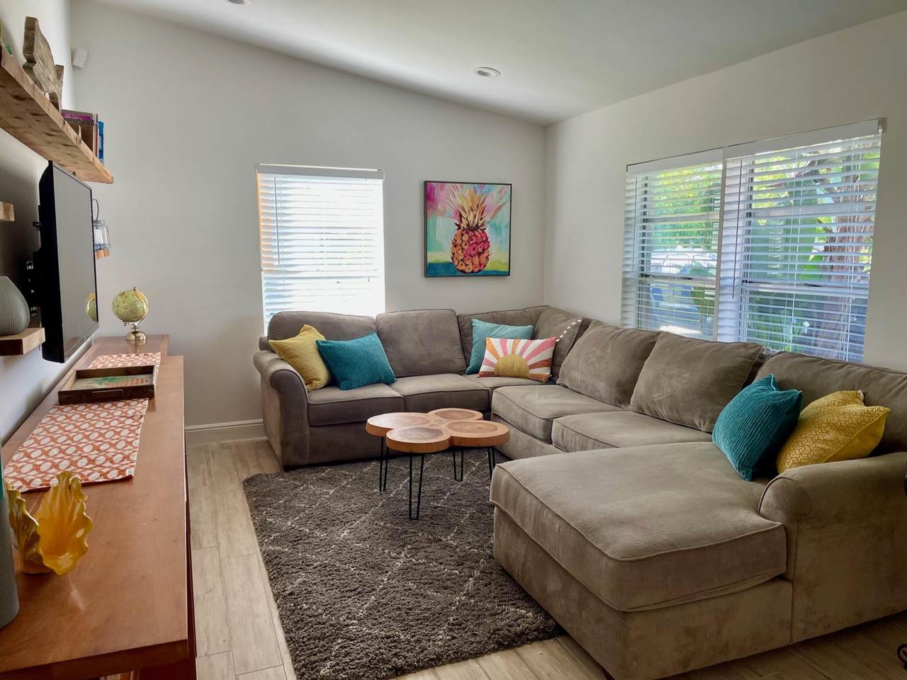 327 2nd Avenue - Photo 1