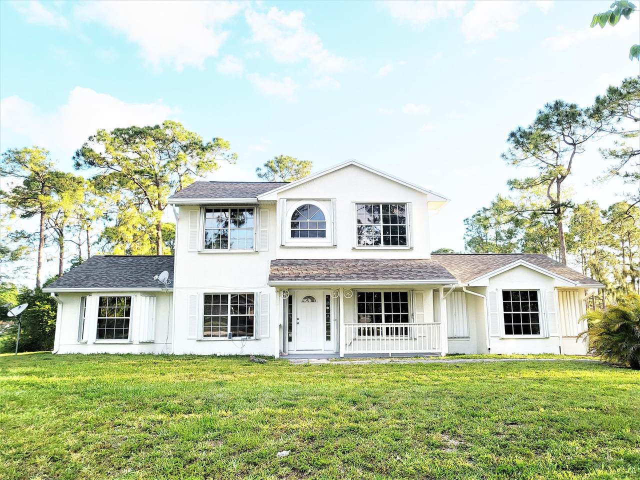 13259 69th Street - Photo 1