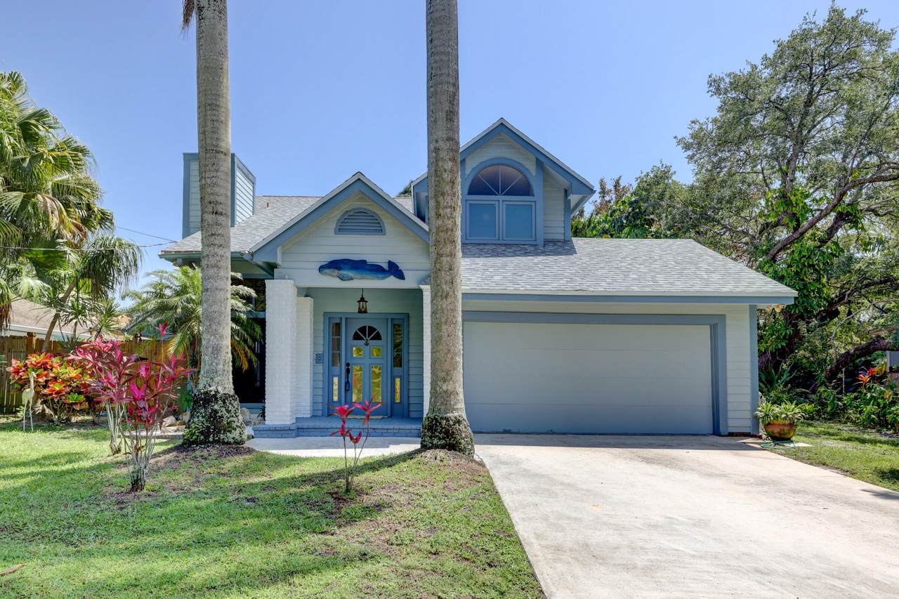 3082 Lake Terrace - Photo 1