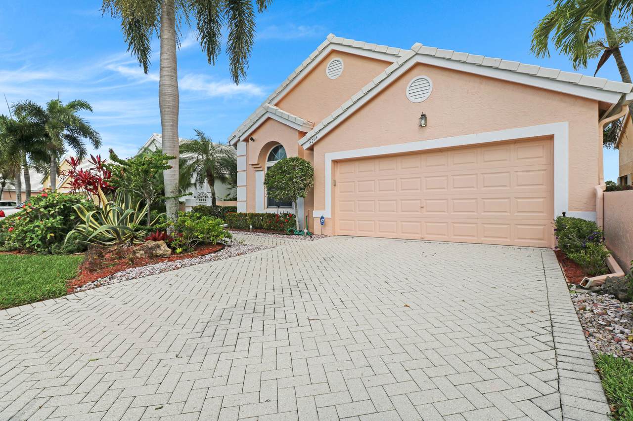 8294 Horseshoe Bay Road - Photo 1