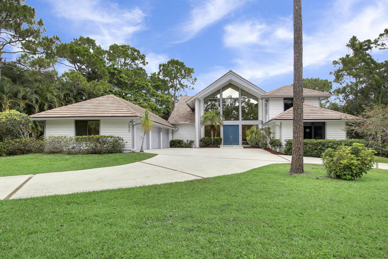 1328 Colony Way - Photo 1