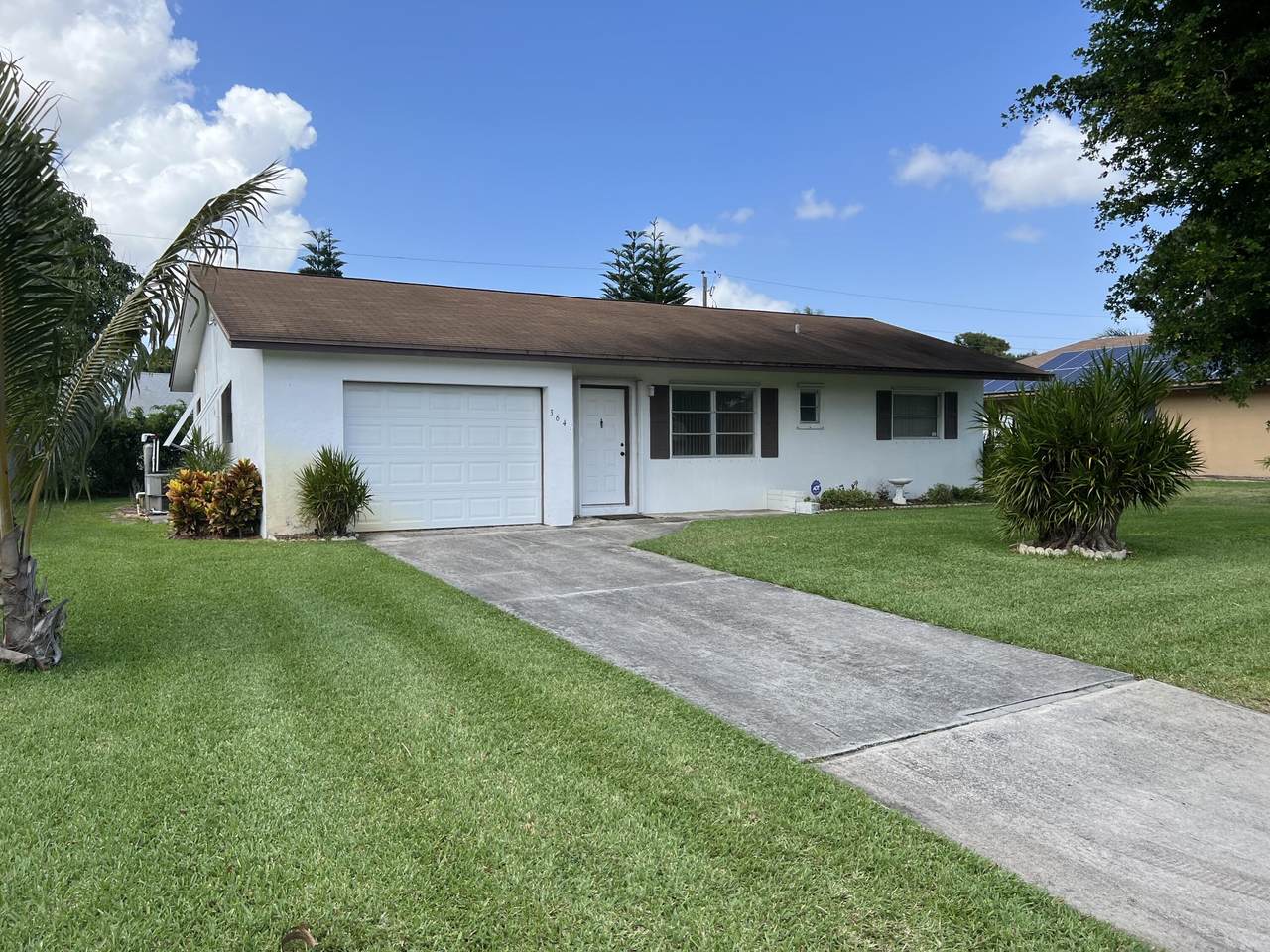 3641 Quentin Avenue - Photo 1