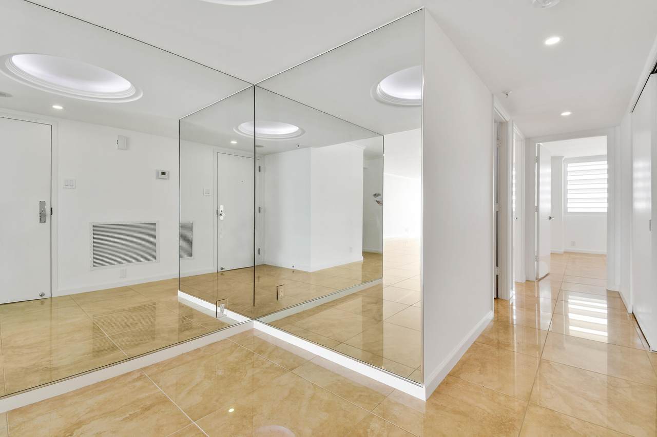 400 Flagler Drive - Photo 1