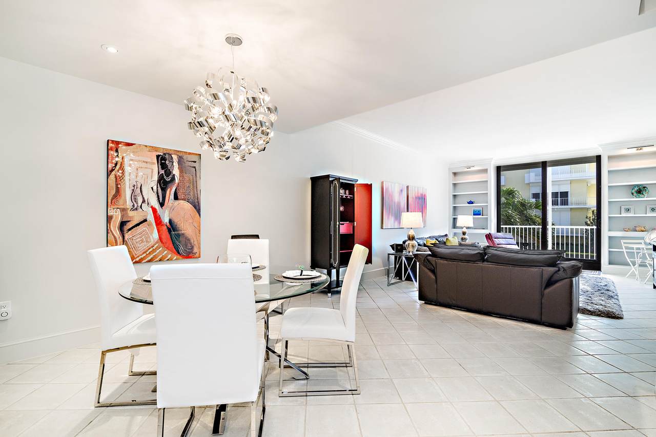 400 Ocean Boulevard - Photo 1