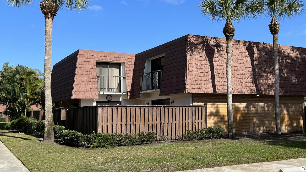 3016 Sunset Trace Circle - Photo 1