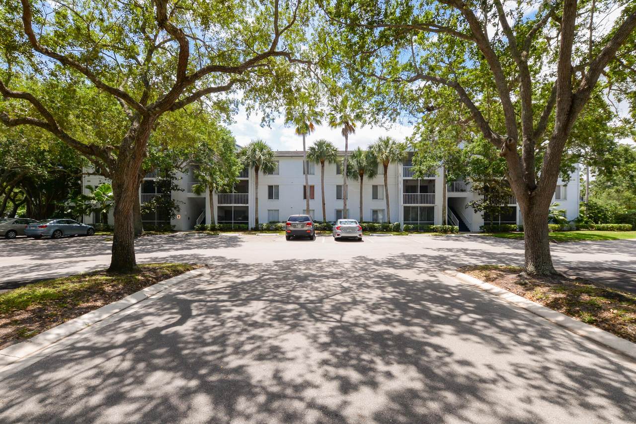 2504 Anchorage Cove - Photo 1