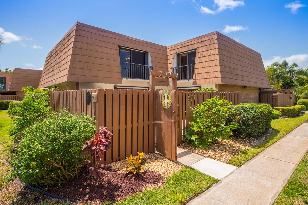 5676 Riverboat Drive - Photo 1