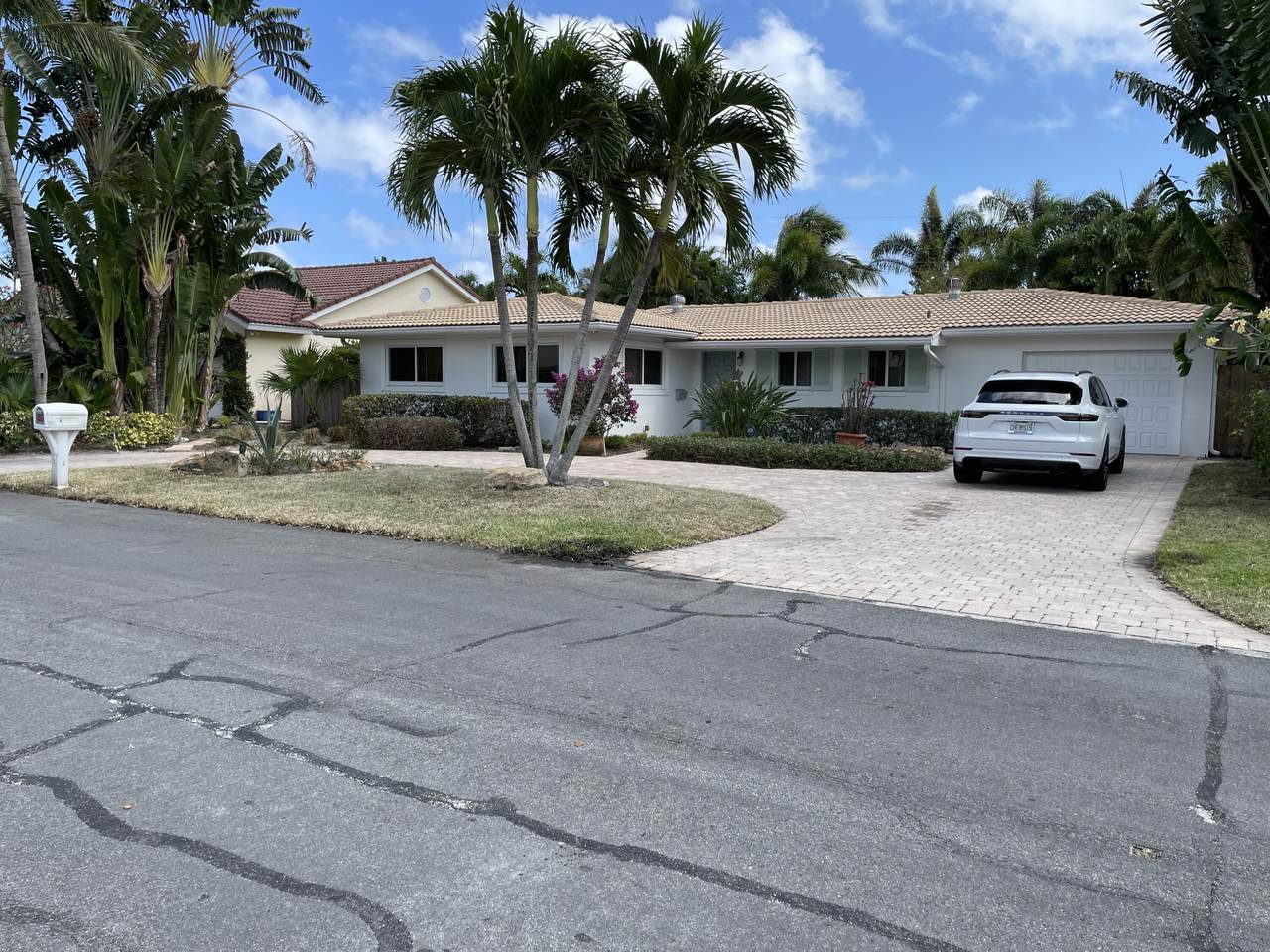 8 17th Street - Photo 1