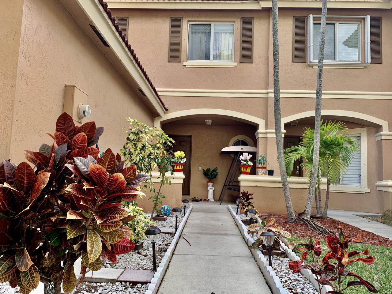 5303 Crossing Rocks Court - Photo 1