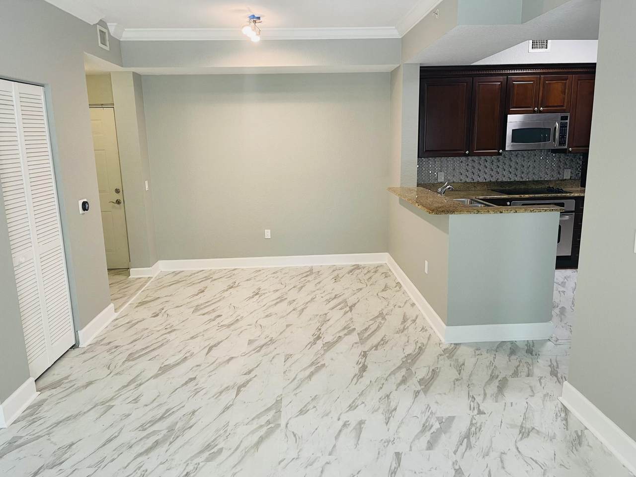 1 Renaissance Way - Photo 1