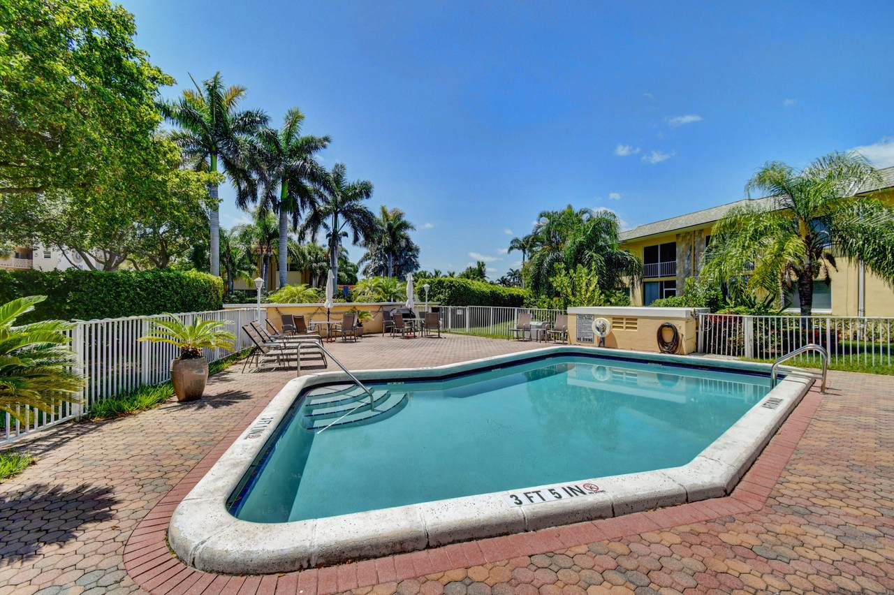 207 Tropic Isle Drive - Photo 1