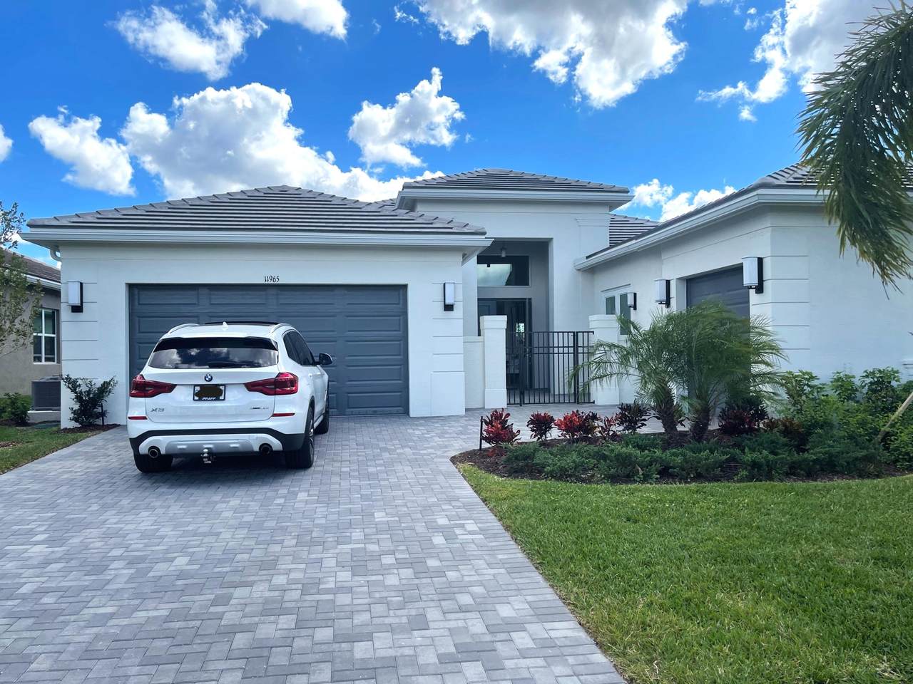 11965 Sailfish Isles Way - Photo 1