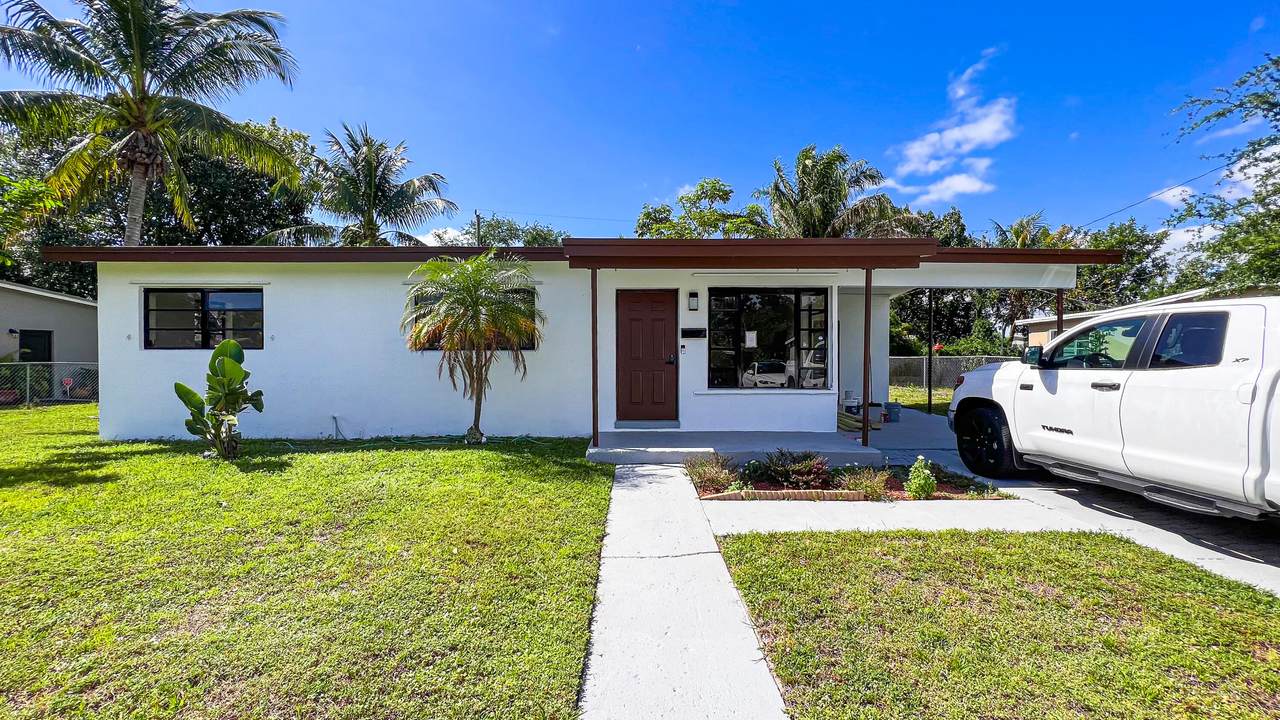 1012 14th Street - Photo 1
