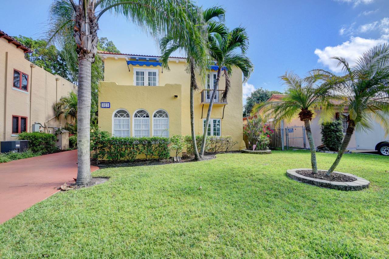 424 28th Street - Photo 1
