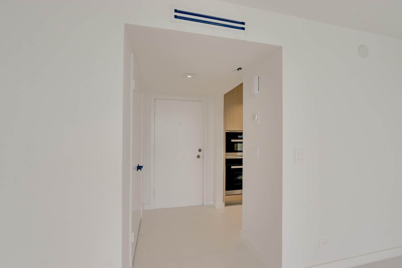 333 Sunset Avenue - Photo 1