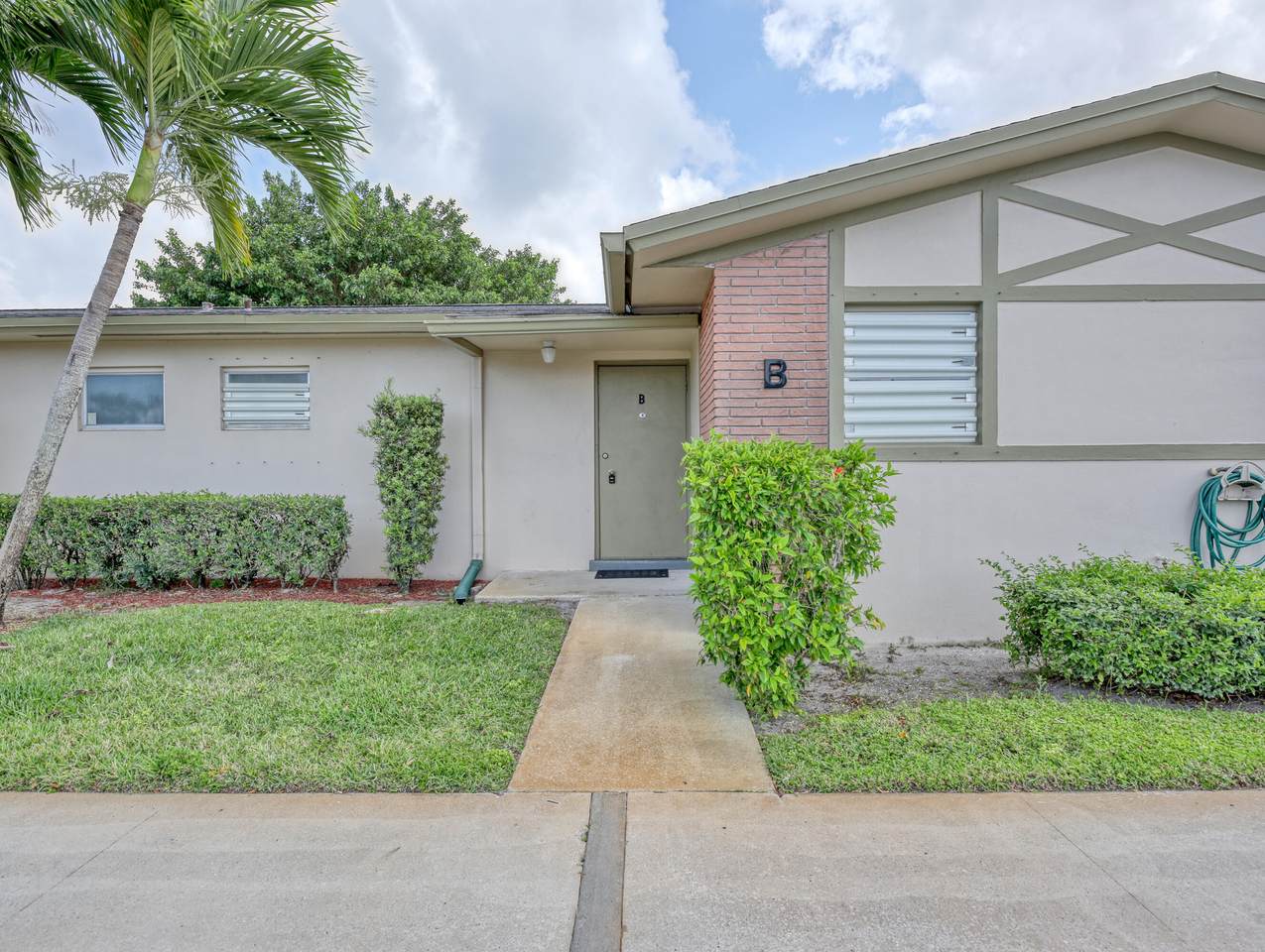 2590 Barkley Drive - Photo 1