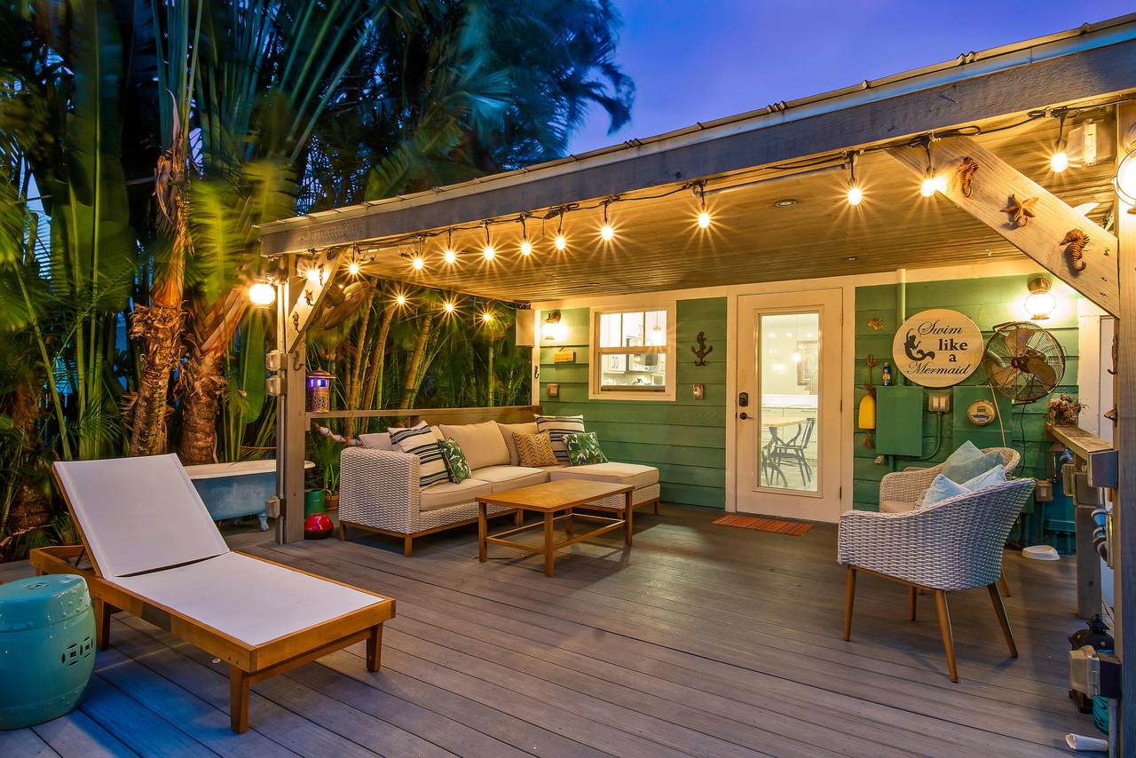 701 Palm Street - Photo 1