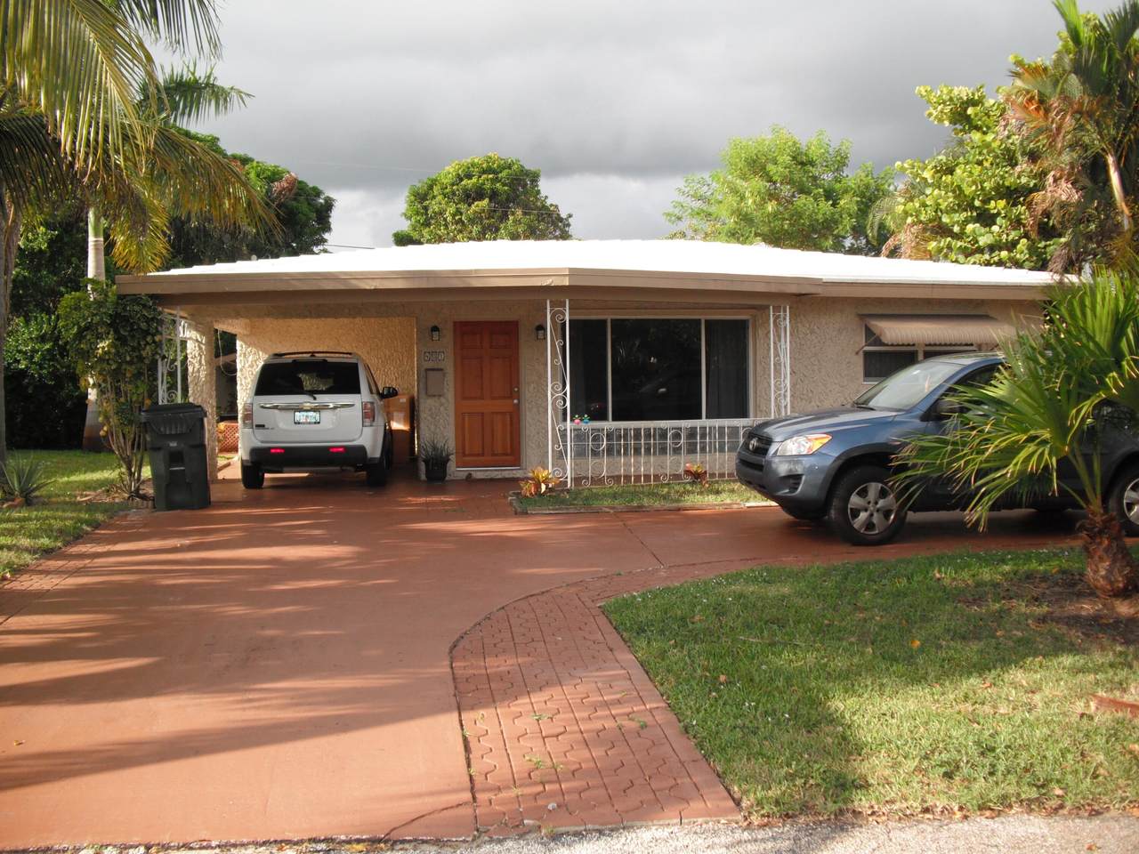 401 2nd Street - Photo 1
