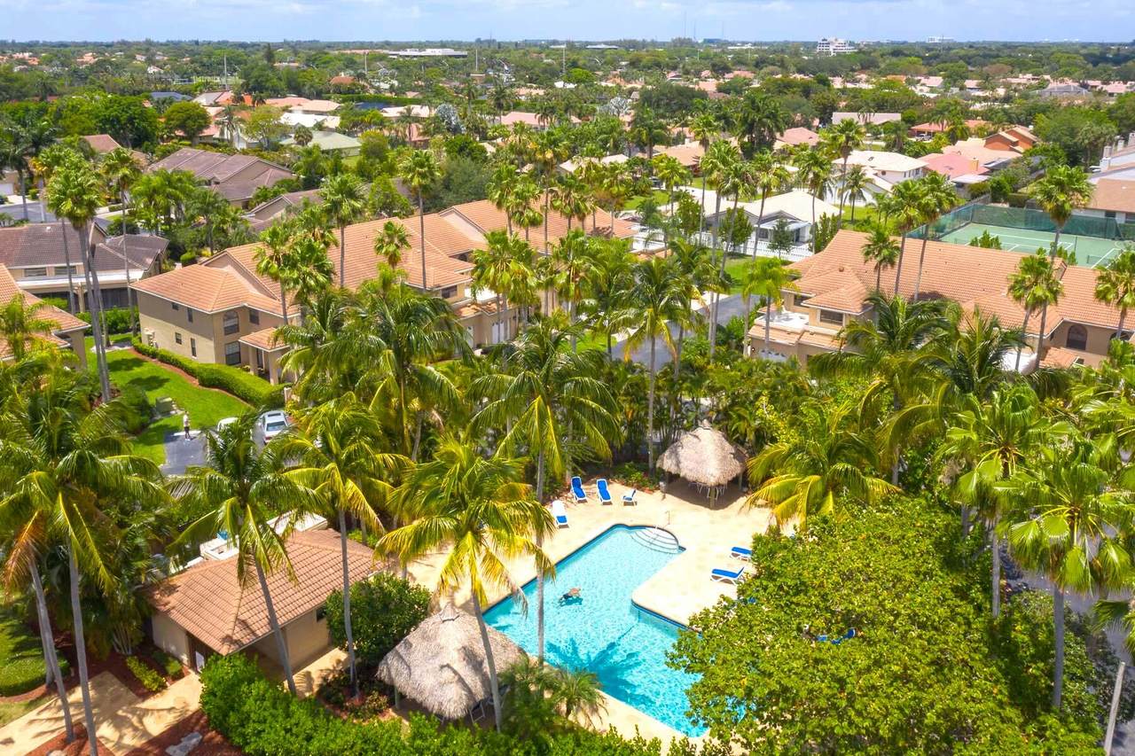 6691 Montego Bay Boulevard - Photo 1