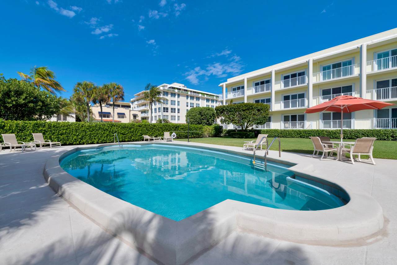 350 Ocean Boulevard - Photo 1