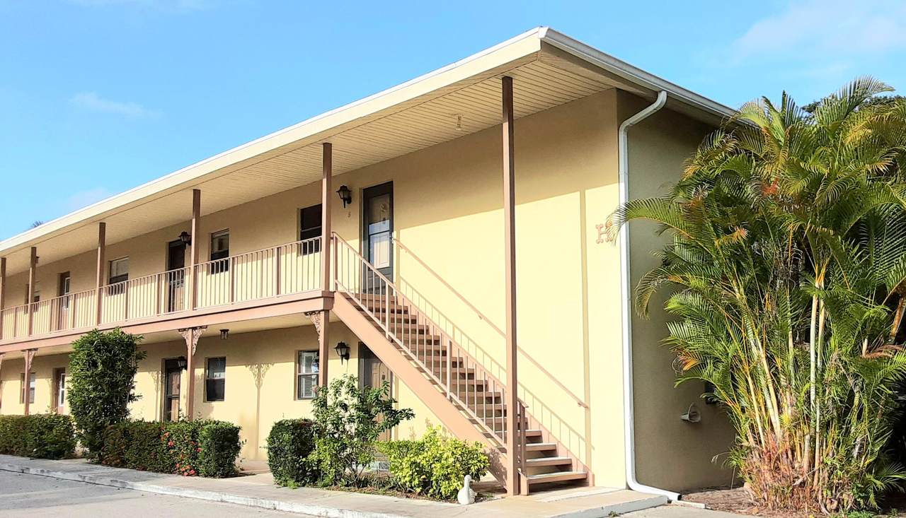 400 18th Street - Photo 1