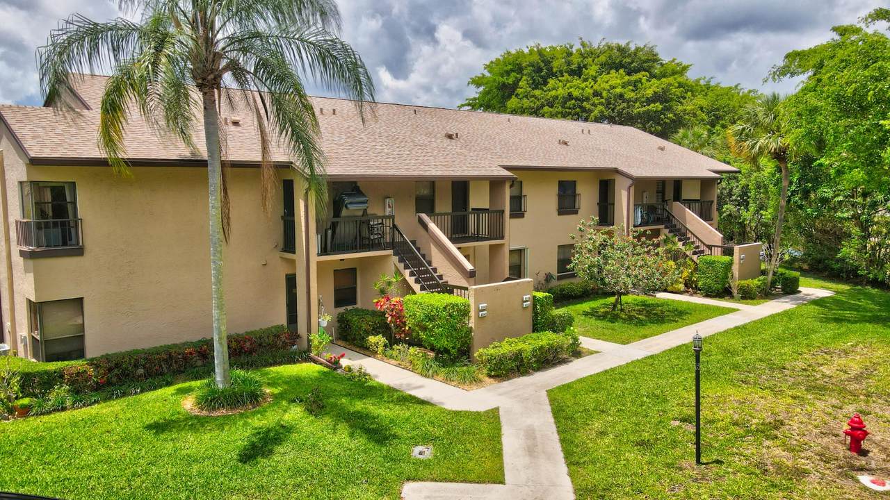 8339 Boca Glades Boulevard - Photo 1