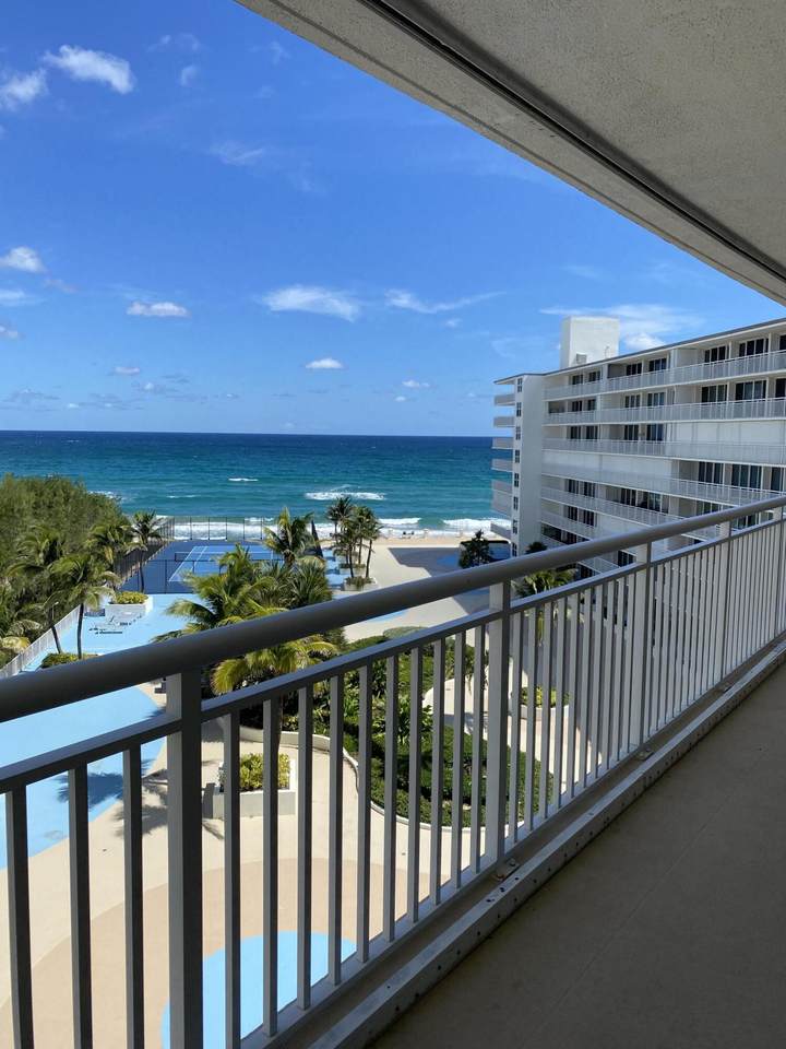 3546 Ocean Boulevard - Photo 1