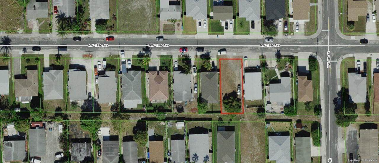 514 11th Avenue - Photo 1
